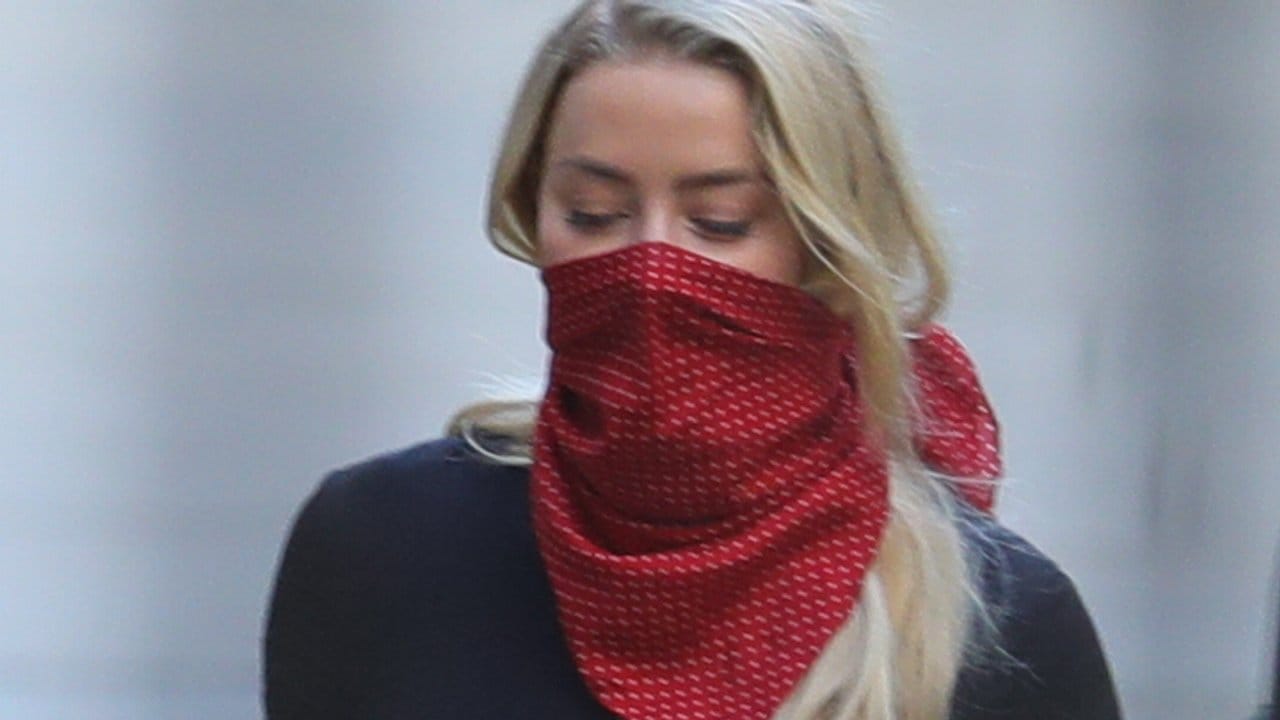 Amber Heard auf dem Weg ins Gericht.