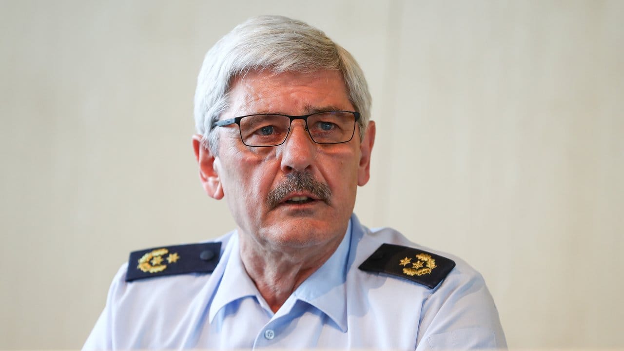 Stuttgarts Polizeipräsident Frank Lutz. Stuttgarts Polizeipräsident Frank Lutz.