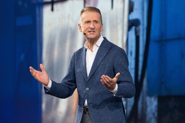 Volkswagen-Vorstandsvorsitzender Herbert Diess: Der Konzernchef landet auf dem ersten Platz unter seinen Dax-Vorstandskollegen – mit einem Gesamtgehalt von 9,851 Millionen Euro im Jahr 2019.