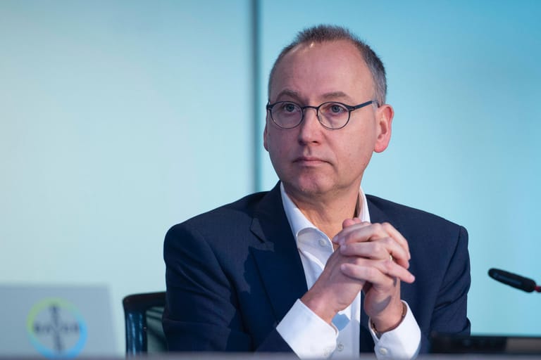 Werner Baumann, Bayer-Vorstandsvorsitzender: Der Vorstandschef des Chemiekonzerns belegte mit einem Gesamtgehalt von rund 6,2 Millionen Euro im Jahr 2019 den neunten Platz unter den Topverdienern der Dax-CEOs.
