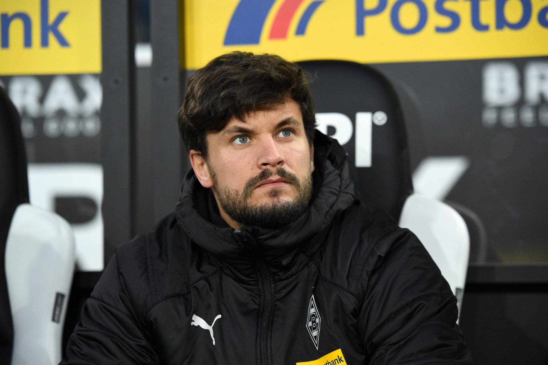Mit Tobias Strobl hat der FC Augsburg einen weiteren routinierten Neuzugang für die kommende Saison. Der 30-jährige Defensivallrounder verlässt Borussia Mönchengladbach und ist ablösefrei.