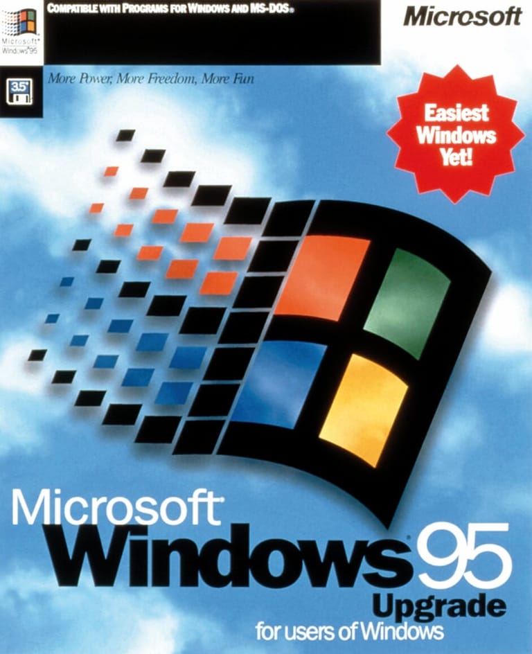 Den endgültigen Durchbruch schaffte Microsoft aber mit Windows 95, das im August 1995 vorgestellt wurde. "Mehr Power, mehr Freiheit, mehr Spaß" verspricht die Uprade-Verpackung von damals.Sie konnte noch auf 3,5-Zoll-Disketten ausgeliefert werden.