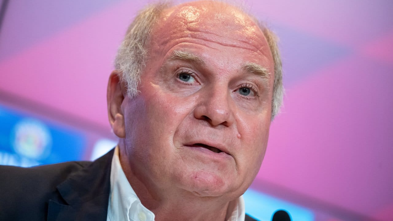 Kritisiert den BVB: Bayern-Ehrenpräsident Uli Hoeneß.