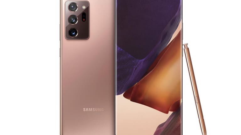 Der 6,9 Zoll große Display des Samsung Galaxy Note 20 Ultra füllt fast die ganze Front aus. Auf der Rückseite sitzt eine riesige Triple-Kamera.