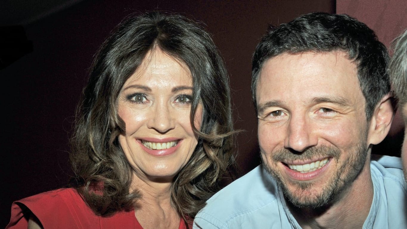 Iris Berben und ihr Sohn Oliver Berben, der ein einflussreicher Filmproduzent geworden ist.