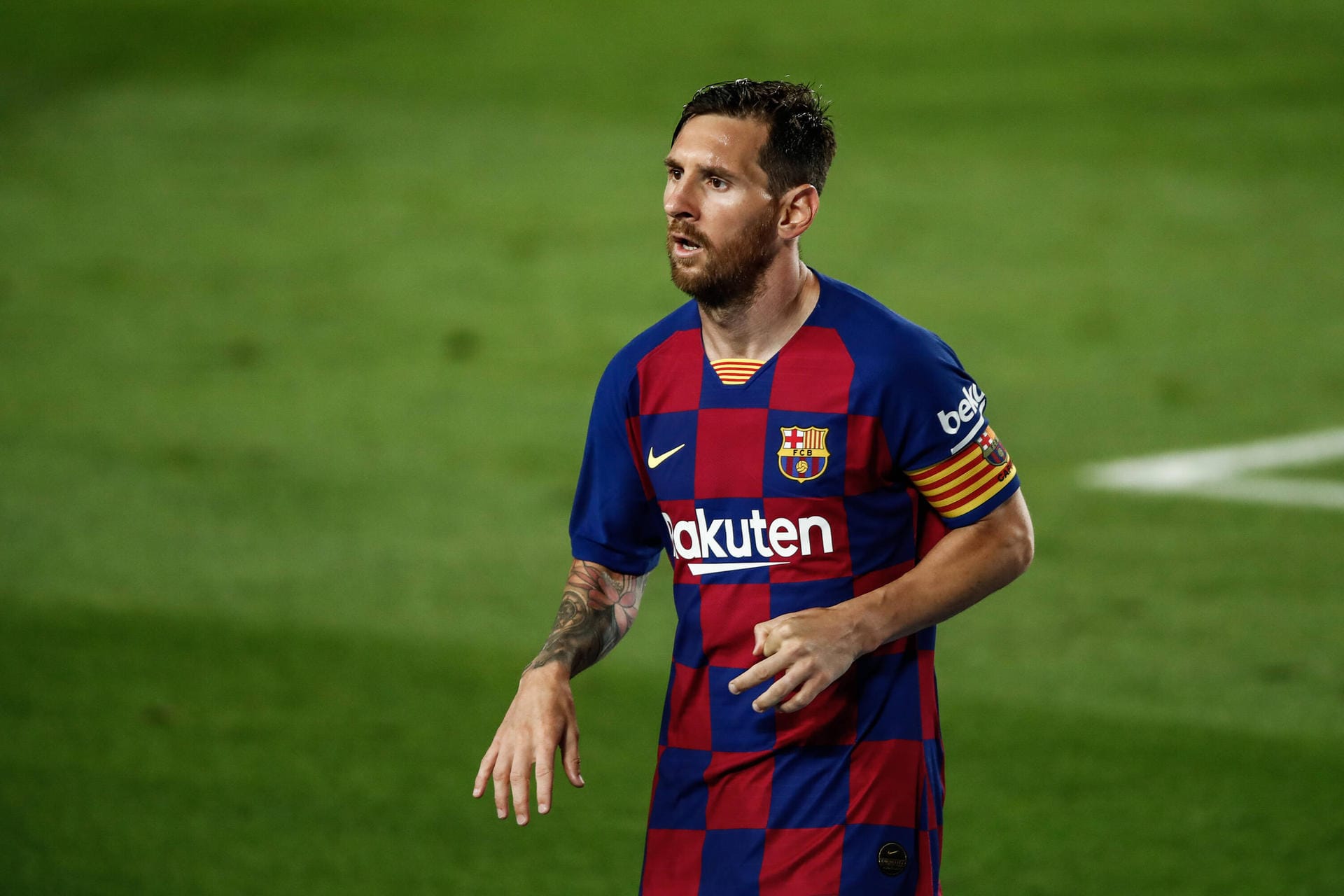STURM: Lionel Messi ist ohne Frage das Herzstück Barças. Auch gegen Neapel zeigte er wieder, dass er für Außergewöhnliches zuständig ist in Katalonien. Wenn Bayern ihn nicht verteidigt bekommt, wird es schwer.