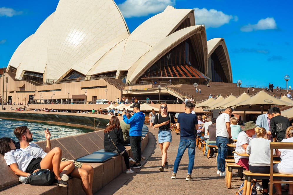 Promenade Circular Quay in Sydney, Australien: Wegen der Corona-Pandemie dürfen momentan keine Touristen nach Australien reisen.