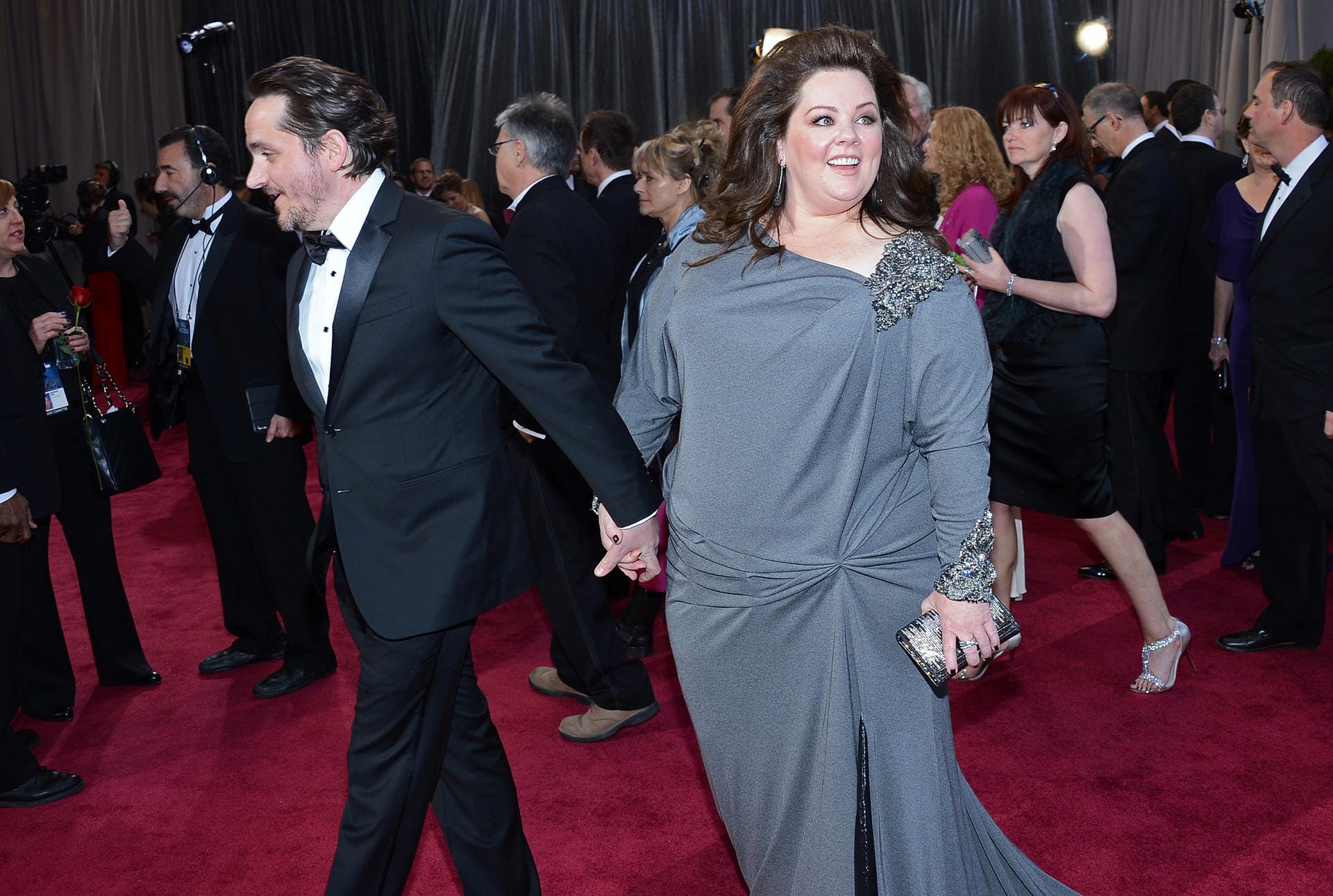 Mit Ehemann Ben Falcone bei den Oscars, 2013