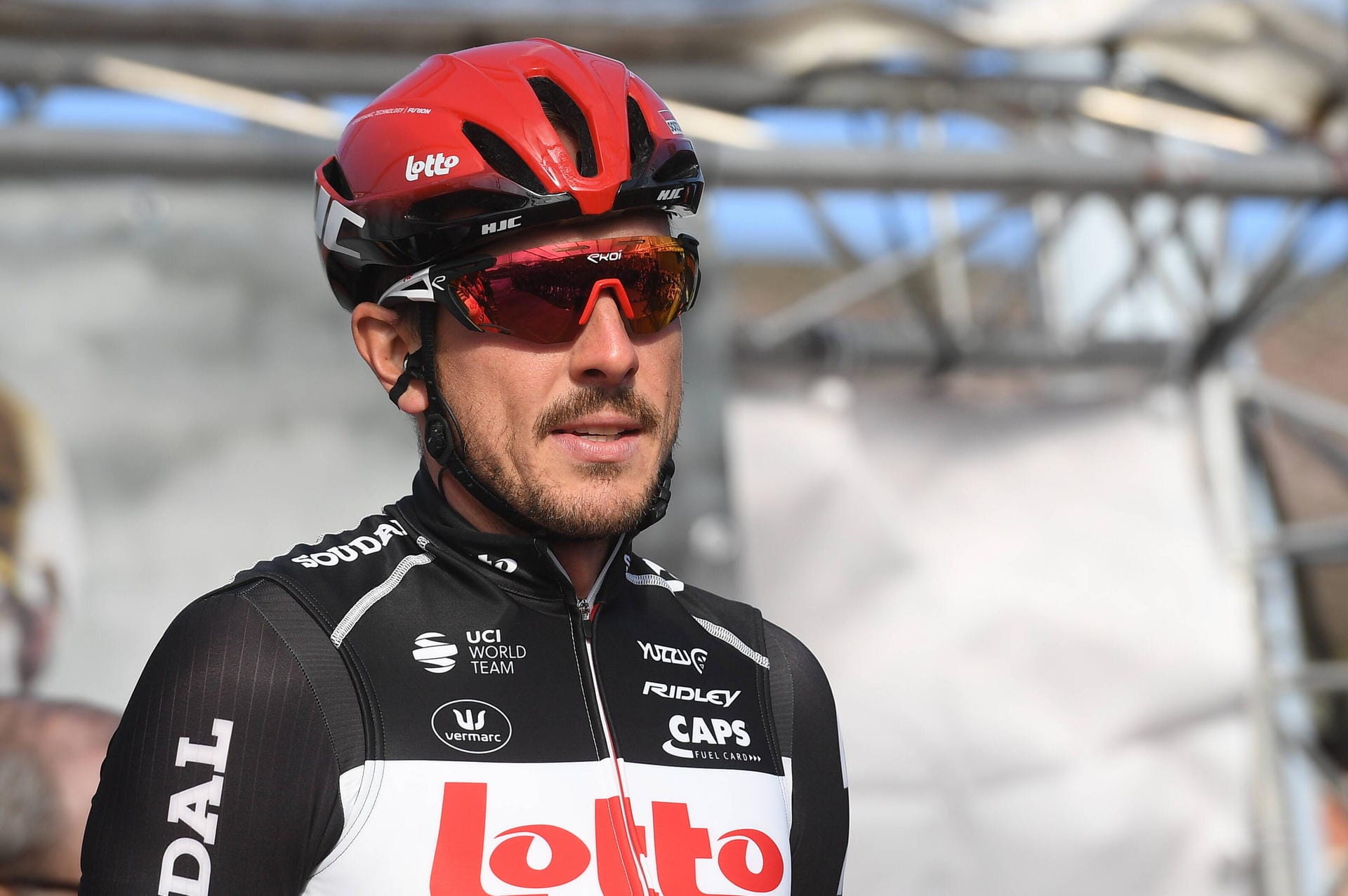 John Degenkolb ( Lotto-Soudal) - geb. am 07.09.1989 in Gera - 7. Tour-Teilnahme - Beste Tour-Platzierung: 109. (2015) - Größte Erfolge: Sieger Paris-Roubaix (2015), Sieger Mailand-Sanremo (2015), Etappensieger Tour de France (2018), Punktwertung Vuelta (2014) - Profisiege: 47