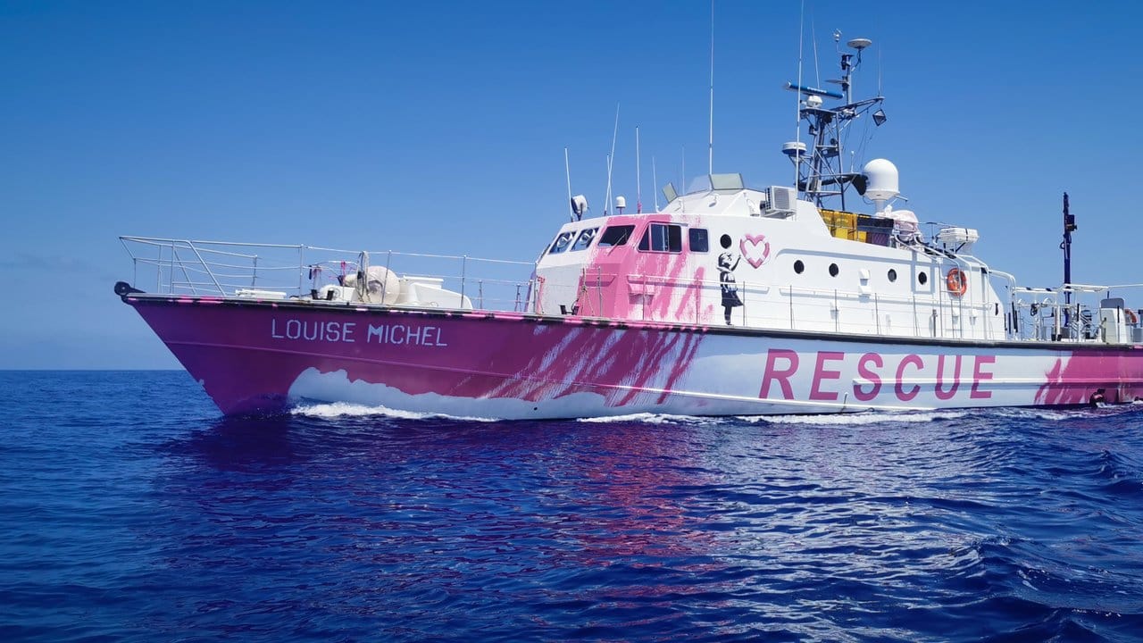 Die Besatzung des Rettungsschiffs der "Louise Michel" bat zuvor dringend um Unterstützung.