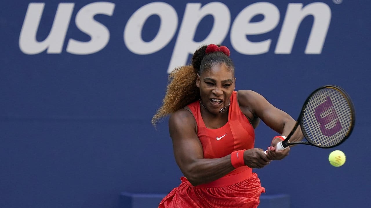 Serena Williams steht nach ihrem Sieg über Sloane Stephens im Achtelfinale der US Open. Serena Williams steht nach ihrem Sieg über Sloane Stephens im Achtelfinale der US Open.