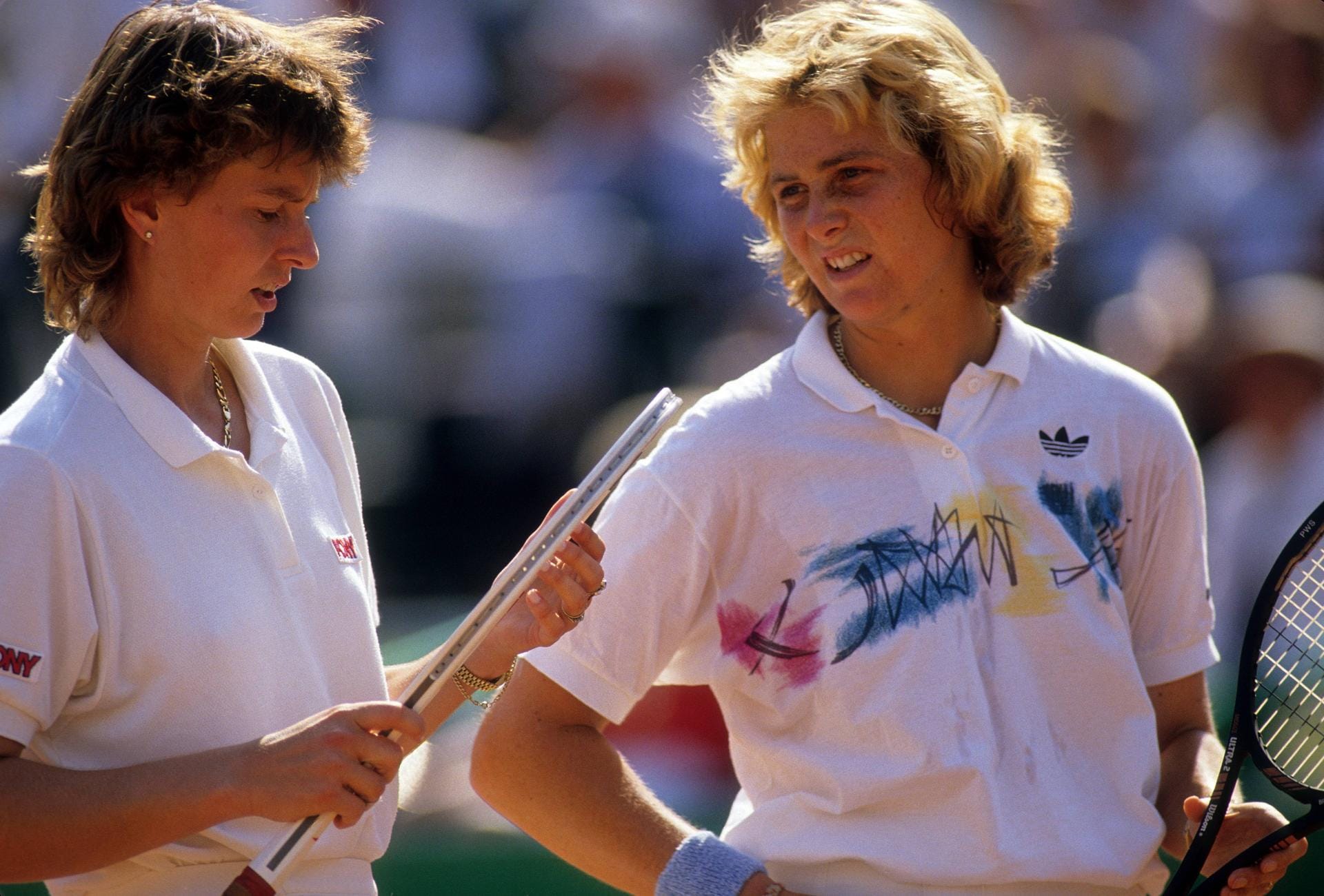 1985: Es ist der erste deutsche Sieg bei den US Open. Claudia Kohde Kilsch gewann mit ihrer Partnerin Helena Sukova (li.) im Doppel.