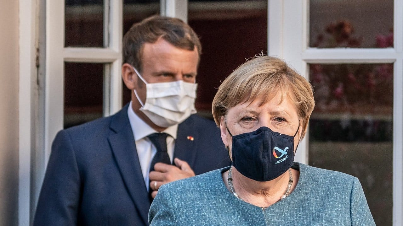Bundeskanzlerin Angela Merkel und Frankreichs Staatspräsident Emmanuel Macron bei einem Treffen in Bormes-Les-Mimosas im August.