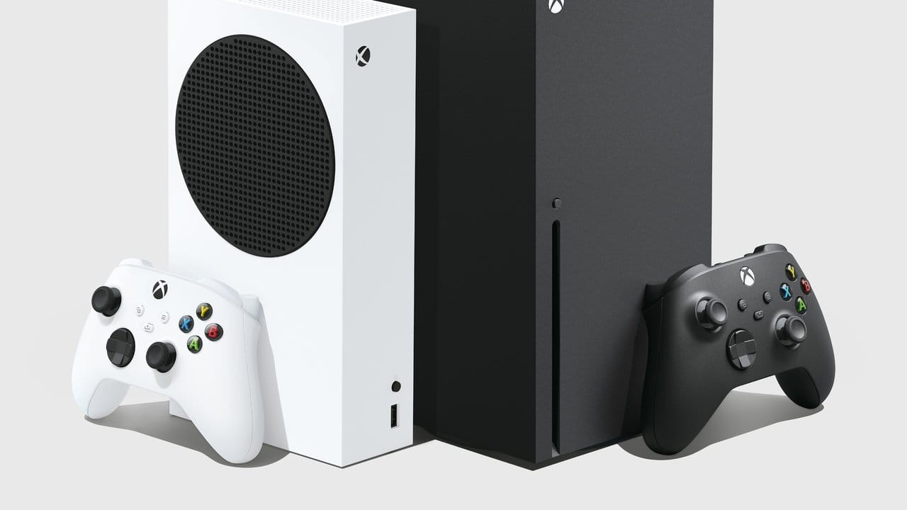 Die zwei neuen Xbox-Modelle im Vergleich: Die kompakte Xbox Series S (links) ist günstiger, dafür etwas schwächer.