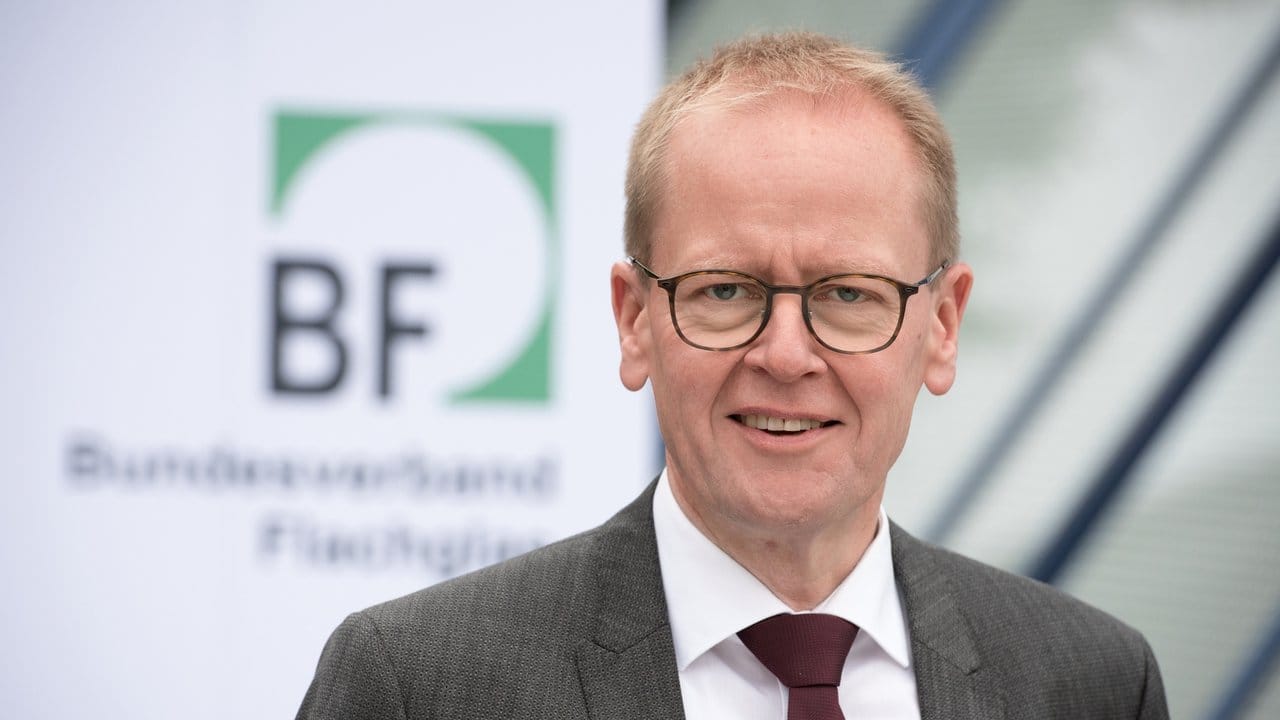 Jochen Grönegräs ist Geschäftsführer des Bundesverbandes Flachglas.
