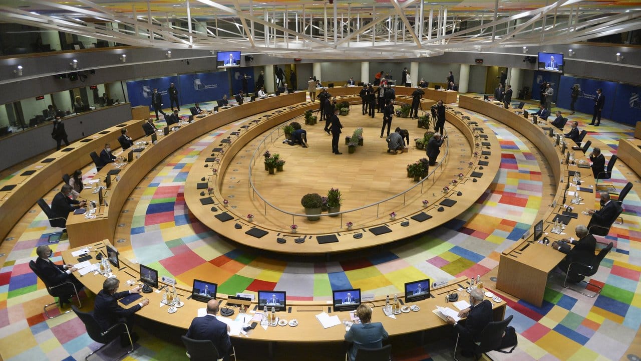 Rundtischgespräch beim EU-Gipfel in Brüssel. Rundtischgespräch beim EU-Gipfel in Brüssel.
