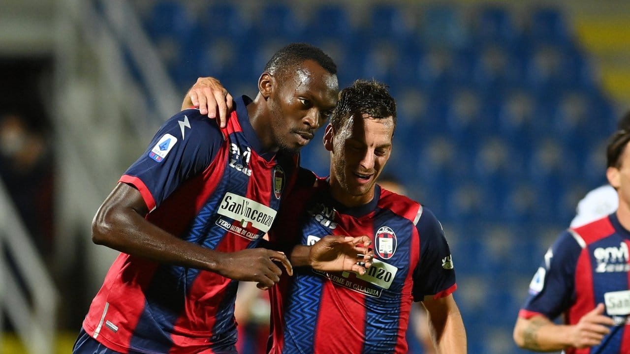 Simy (l. Simy (l.
