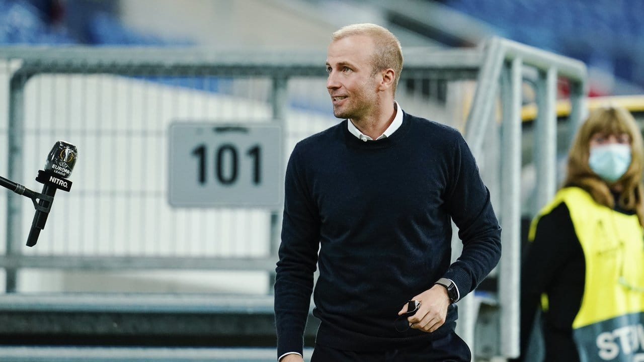 Gab sein Europa-Debüt bei 1899 Hoffenheim: Trainer Sebastian Hoeneß. Gab sein Europa-Debüt bei 1899 Hoffenheim: Trainer Sebastian Hoeneß.
