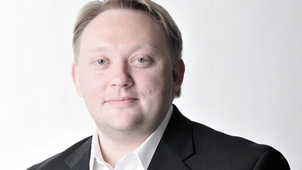 Tobias Kollewe ist Geschäftsführer der cowork AG und Vorstand des Bundesverbands Coworking Spaces (BVCS).