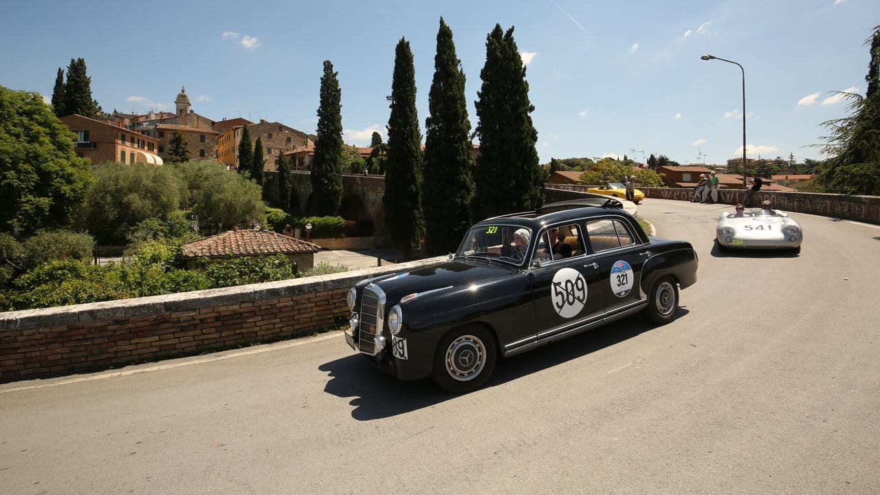 Bella Macchina in Bella Italia: Die Mille Miglia richtet sich eher an solventere Oldtimer-Besitzer.