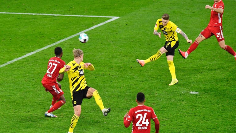Borussia Dortmund ist erneut knapp im Spitzenspiel der Bundesliga an Bayern München gescheitert. Beim 2:3 gegen den Tabellenführer konnten jedoch insbesondere zwei Spieler im Trikot der Schwarzgelben positiv hervorstechen. Die Einzelkritik.