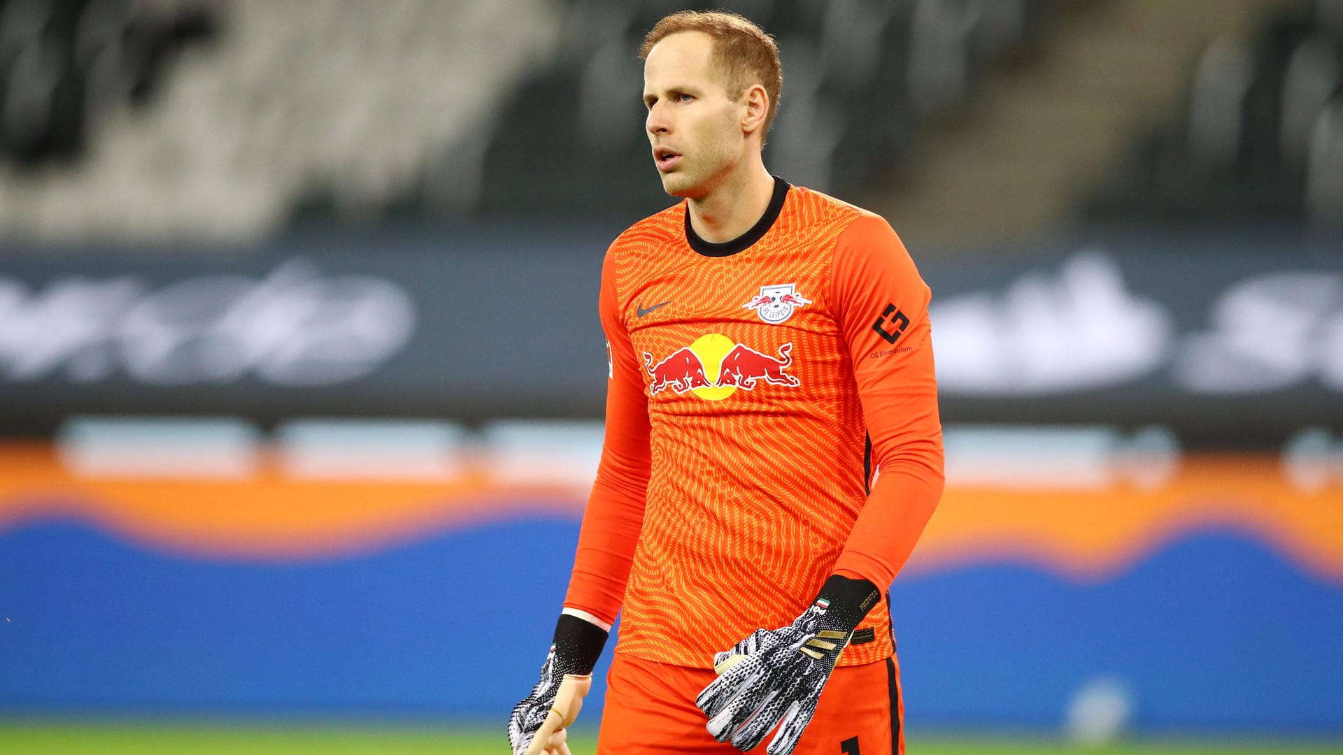 Peter Gulacsi: Bei Neymars Elfmeter erst auf dem Weg in die falsch Ecke, dann mit zu kurzen Armen, zeigte sich nach Rückpässen nicht immer besonders sicher in der Spieleröffnung, konnte sich ansonsten nicht wirklich auszeichnen. Note 4