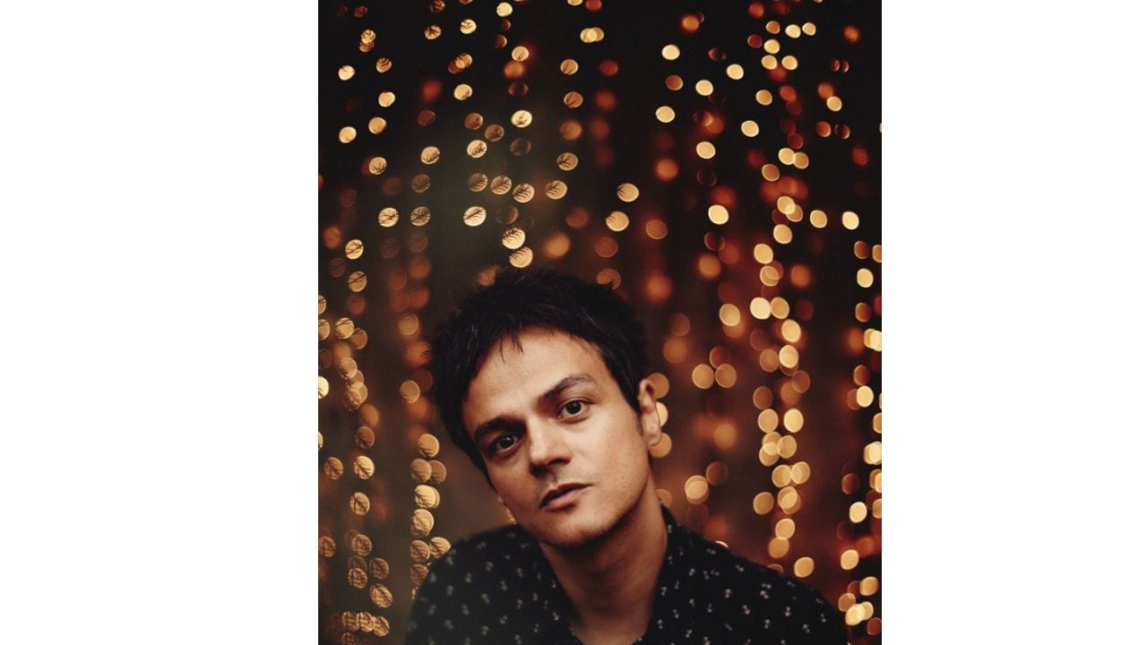 Das Weihnachtsalbum von Jamie Cullum ist voller Glanzlichter. Das Weihnachtsalbum von Jamie Cullum ist voller Glanzlichter.