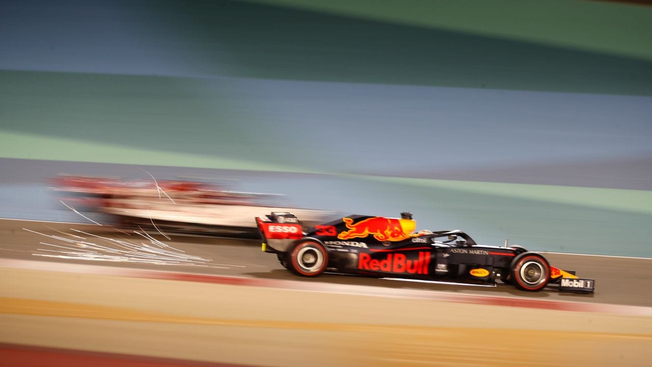 Max Verstappen siegt beim Großen Preis von Bahrain.