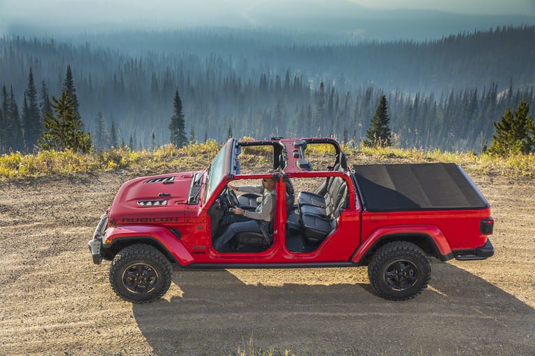 Jeep Gladiator: Der Geländewagen basiert auf dem berühmten Wrangler.