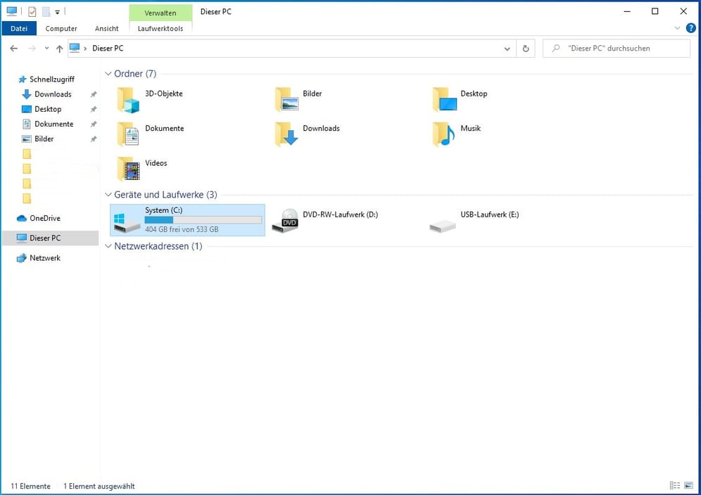 Der Laufwerk-Scan lässt sich zum Beispiel über den Windows-Explorer starten. Wählen Sie den zu überprüfenden Datenträger mit Rechtsklick aus – das kann auch eine externe Festplatte sein.