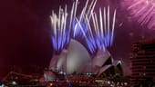 Sydney, Australien: Das berühmte Feuerwerk an der Harbour Bridge fand unter Auflagen statt.