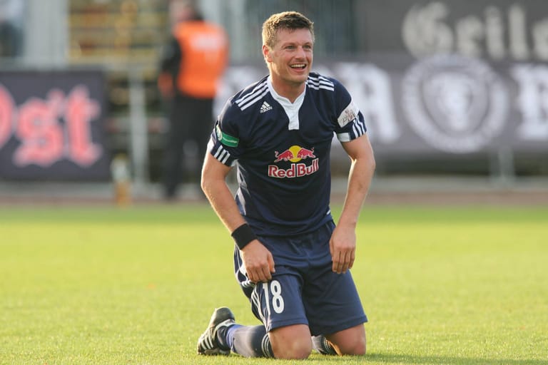 Nico Frommer (2009-2011): Der gebürtige Ulmer schoss für den RB seine Tore in der Oberliga und Regionalliga. 2013 beendete der Mittelstürmer seine Karriere im Alter von 35 Jahren und ist heute Osteopath.