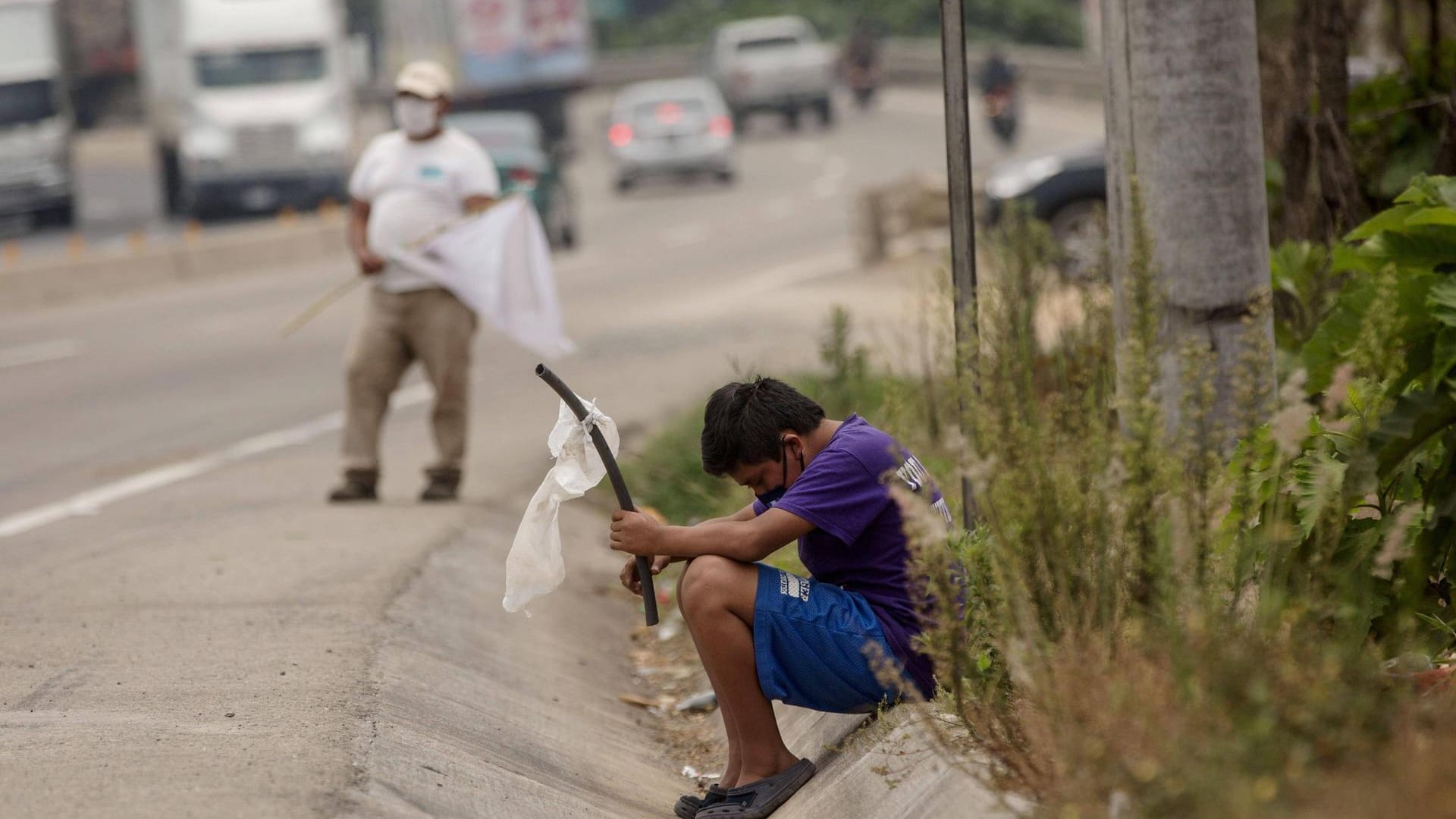 Platz 2: Guatemala – Seit 2015 sorgen Dürren für Ernteausfälle, die eine große Nahrungsmittelkrise in Guatemala ausgelöst haben, insbesondere entlang der Trockenwaldregion des Landes. Zu Beginn der Corona-Krise lebten bereits 10 von insgesamt 14,9 Millionen Guatemalteken unter der Armutsgrenze. Durch die Pandemie haben viele Familien ihr Einkommen verloren, was die Hungersnot verschlimmert.