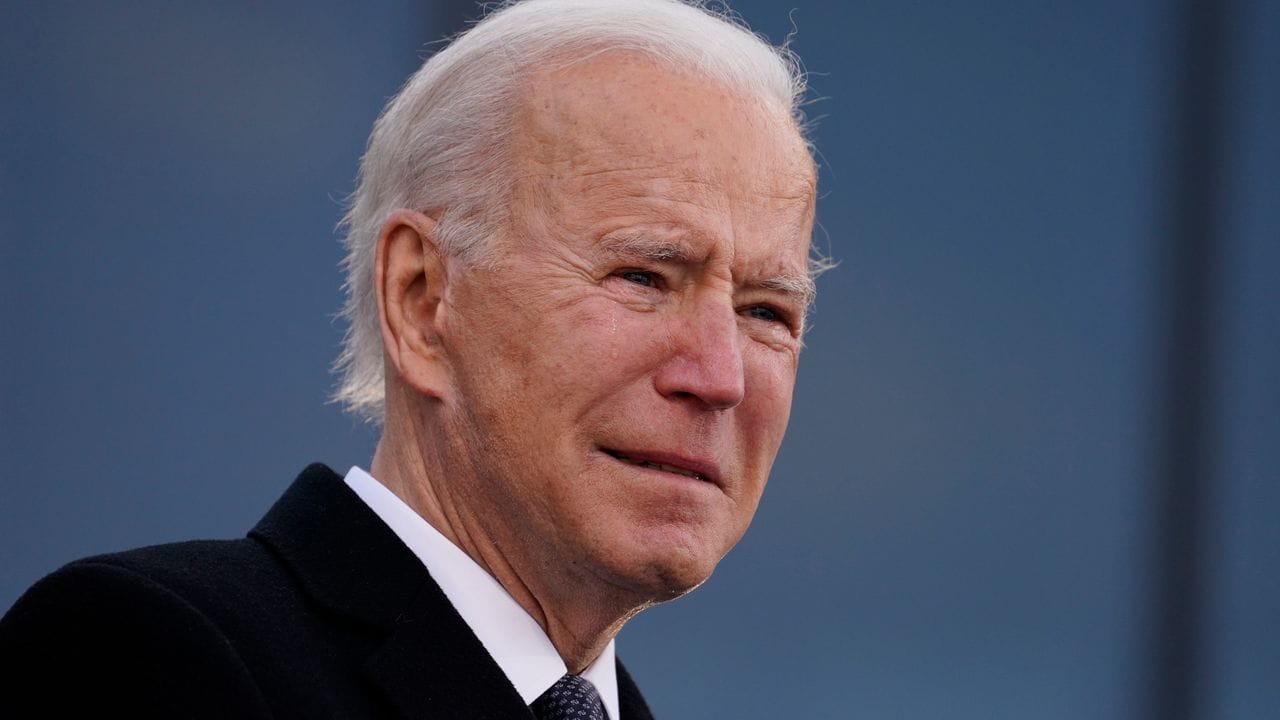 Der gewählte US-Präsident Joe Biden verabschiedet sich in einer emotionalen Rede unter Tränen von seinem Heimatstaat Delaware.