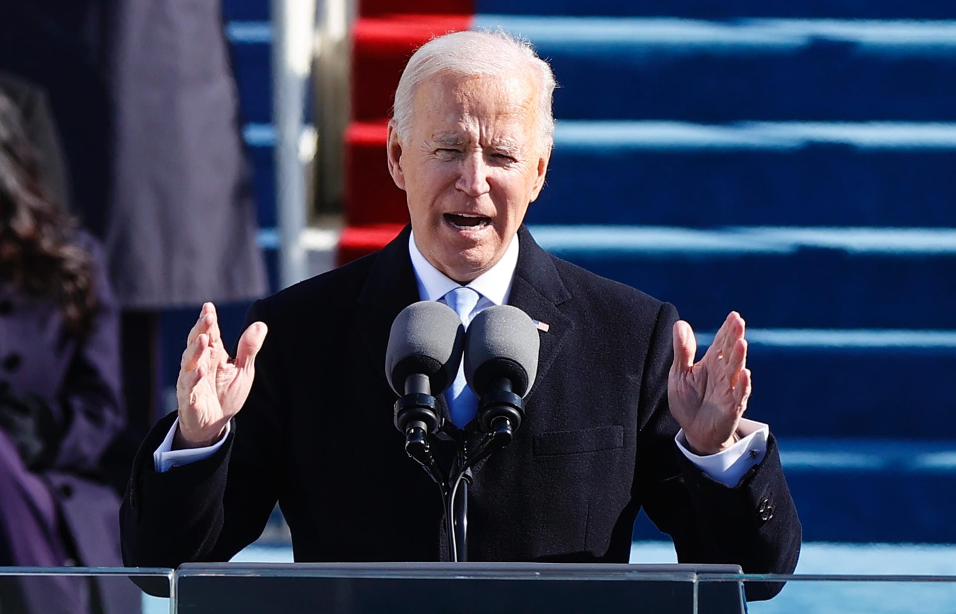 "Das ist der Tag Amerikas, der Tag der Demokratie und der Tag des Neuanfangs", beginnt Biden seine erste Rede als 46. Präsident der Vereinigten Staaten.