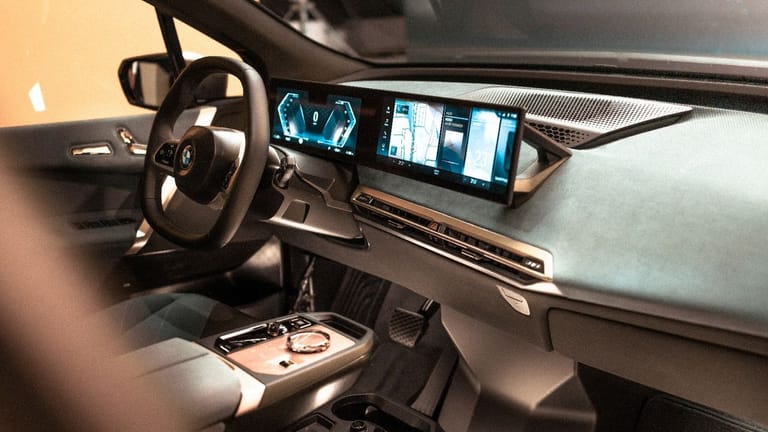 Willkommen in der Zukunft: Die neue Generation seines Bediensystems iDrive will BMW im Laufe des Jahres auf den Markt bringen.