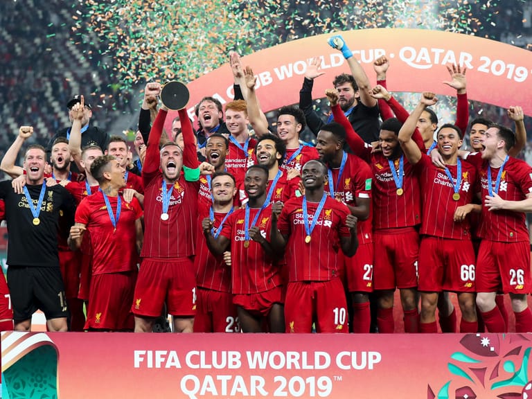 FC Liverpool: Zuletzt standen sich der FC Liverpool aus England und Flamengo Rio de Janeiro aus Brasilien in Katar 2019 gegenüber. Mit einem 1:0 nach Verlängerung konnte Liverpool die Niederlage von 2005 wieder gut machen und sich zum ersten Mal Klub-Weltmeister nennen.