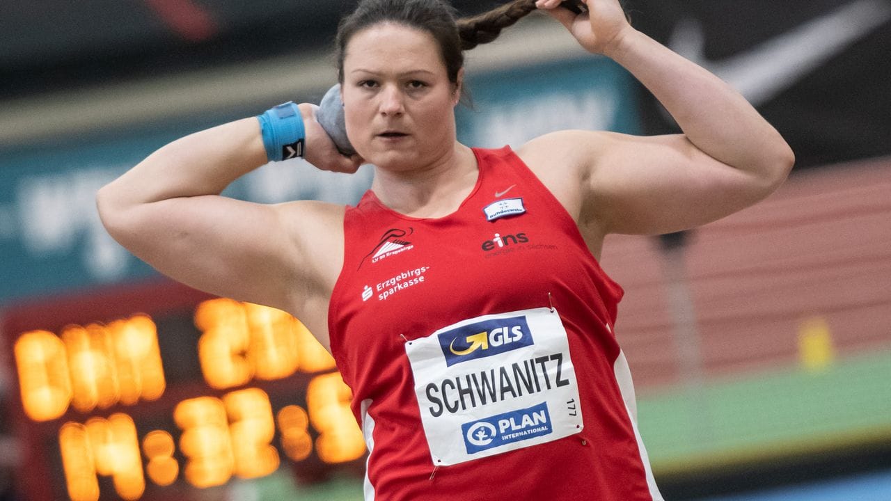 Christina Schwanitz holte ihren sechsten deutschen Meistertitel in der Halle.