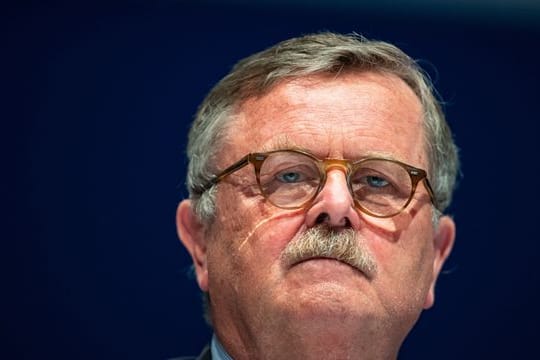 Frank Ulrich Montgomery (Archivbild): Der Weltärztechef stellt sich hinter Helge Brauns Vorstoß zu Ungeimpften.