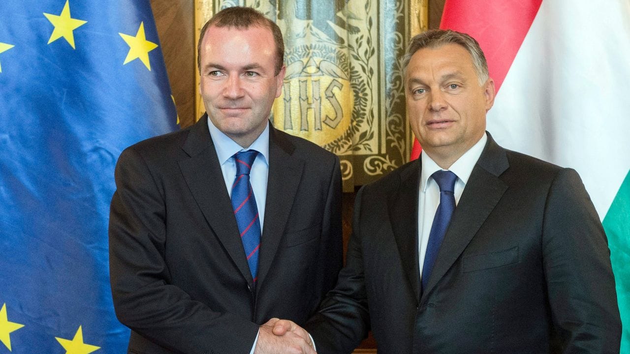"Ich informiere Sie hiermit, dass die Fidesz-Europaabgeordneten ihre Mitgliedschaft in der EVP-Fraktion beenden.