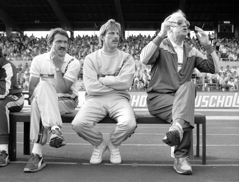 Trainer Georg Keßler (rechts, neben seinem Co-Trainer Christoph Daum), Februar bis September 1986.