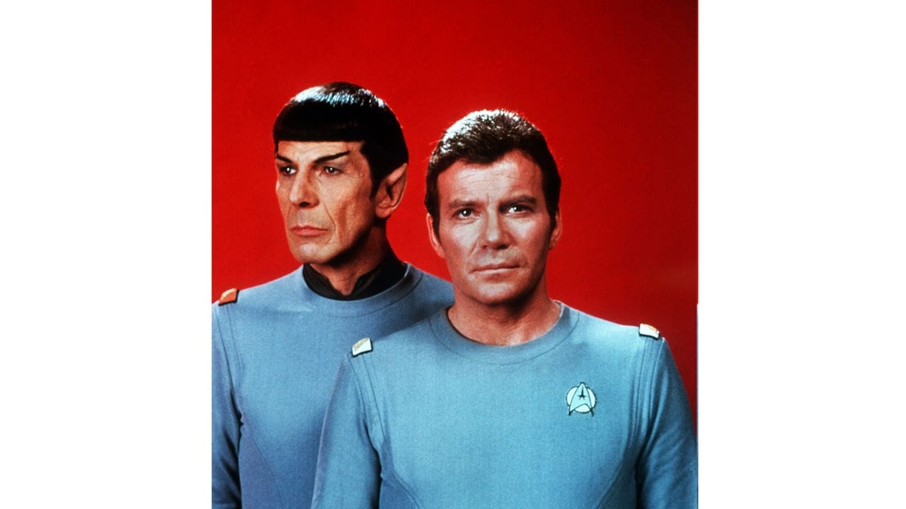 Die Stars der Enterprise: William Shatner (r) als Captain James T. Die Stars der Enterprise: William Shatner (r) als Captain James T.