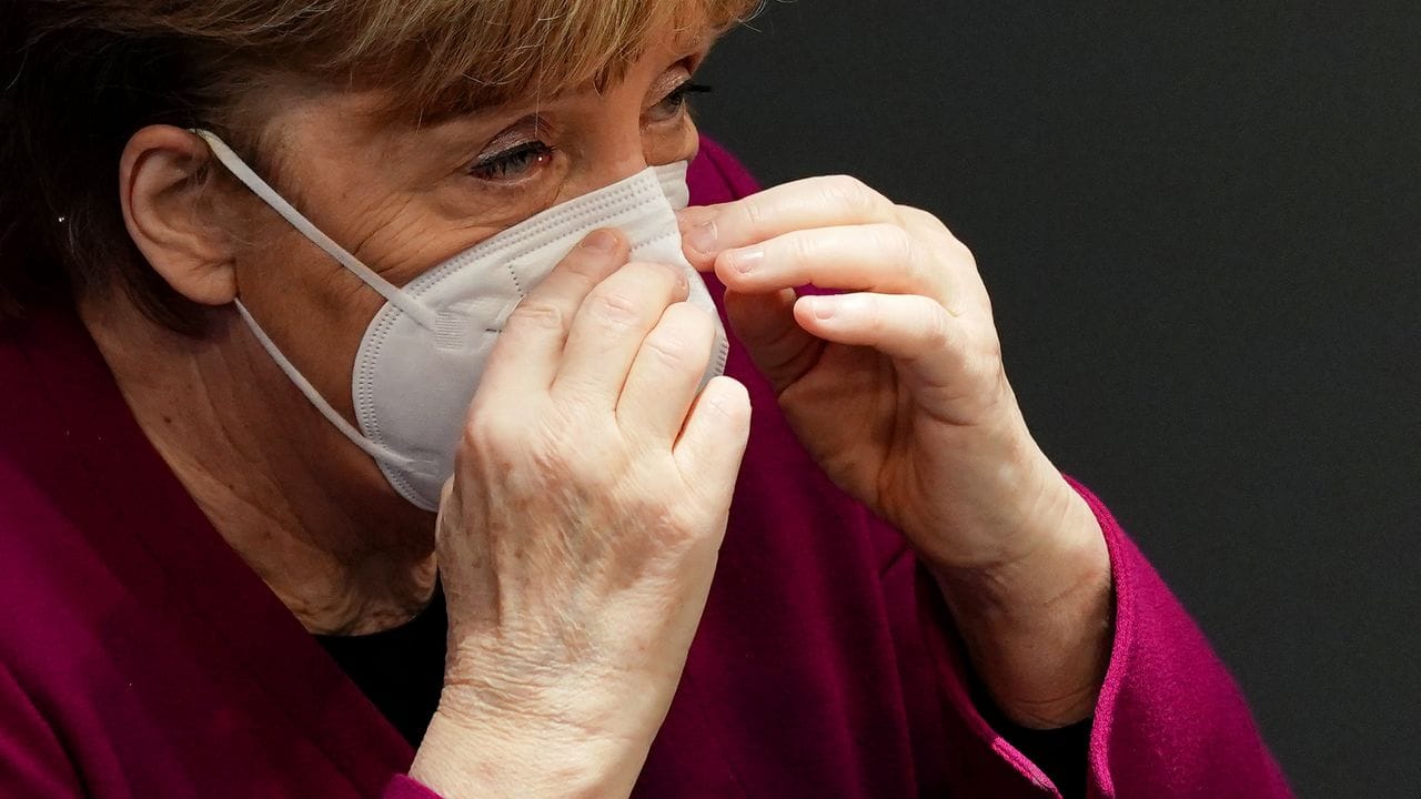 Bundeskanzlerin Angela Merkel: "Es war richtig, auf die gemeinsame Beschaffung und Zulassung von Impfstoffen durch die Europäische Union zu setzen.