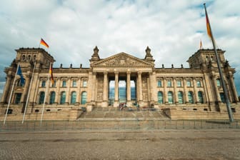 Das Reichstagsgebäude in Berlin: Hier tagen die Abgeordneten des Deutschen Bundestags.