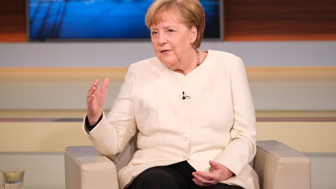 Bundeskanzlerin Angela Merkel zu Gast in der ARD-Talksendung "Anne Will".