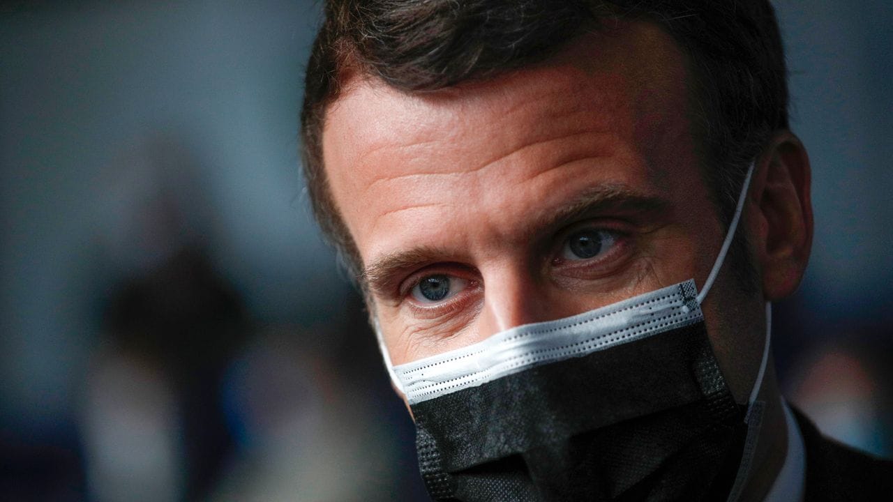 Emmanuel Macron pochte lange darauf, dass die Schulen in der Krise unbedingt geöffnet bleiben sollen. Emmanuel Macron pochte lange darauf, dass die Schulen in der Krise unbedingt geöffnet bleiben sollen.