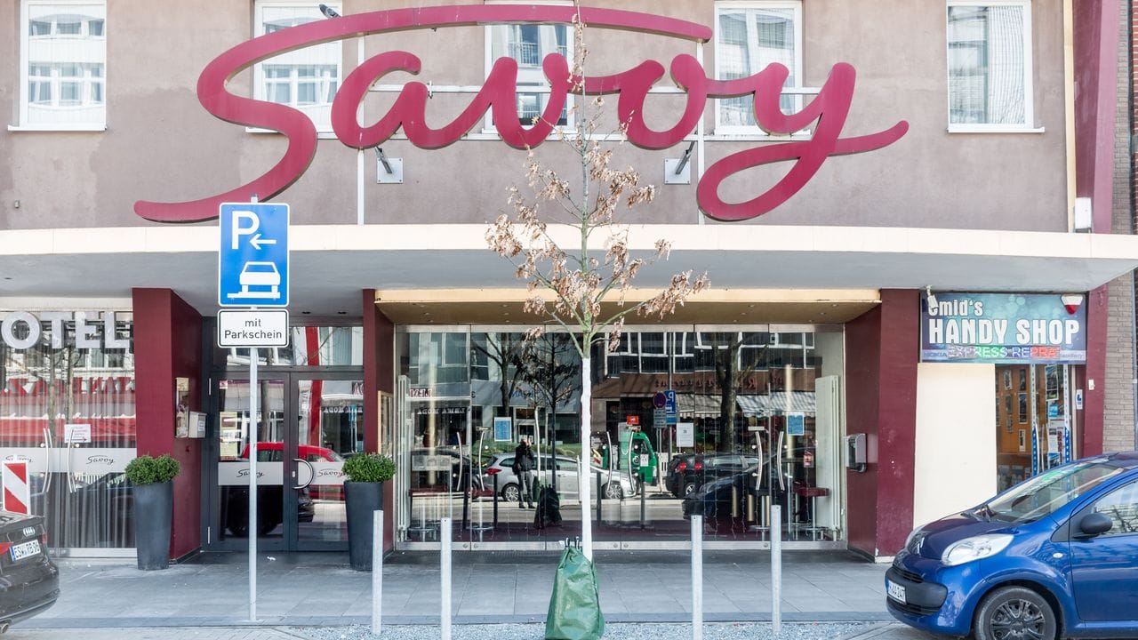 Das Savoy Filmtheater, ein seit 1957 bestehendes Kino in Hamburg.