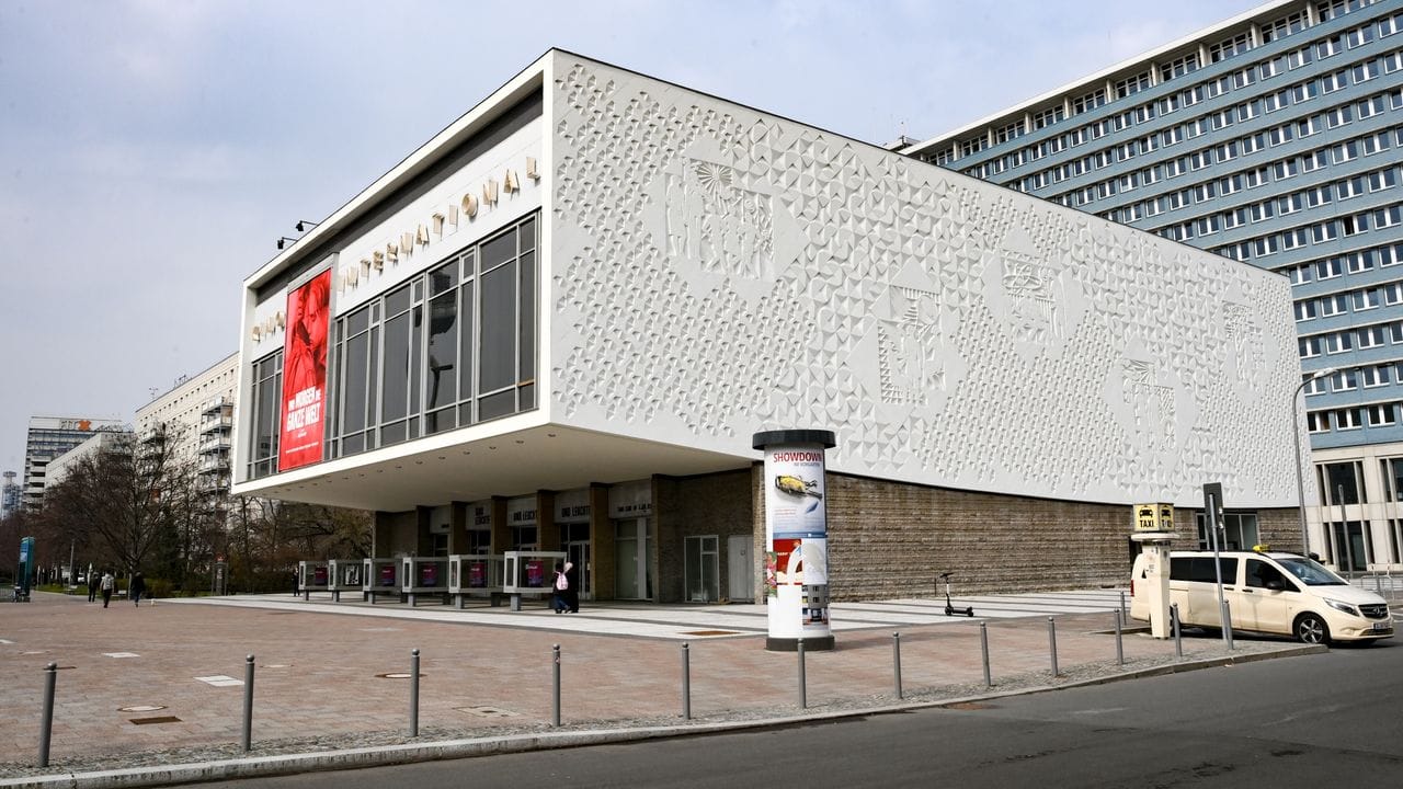 Das Kino International in der Karl-Marx-Allee in Berlin-Mitte.