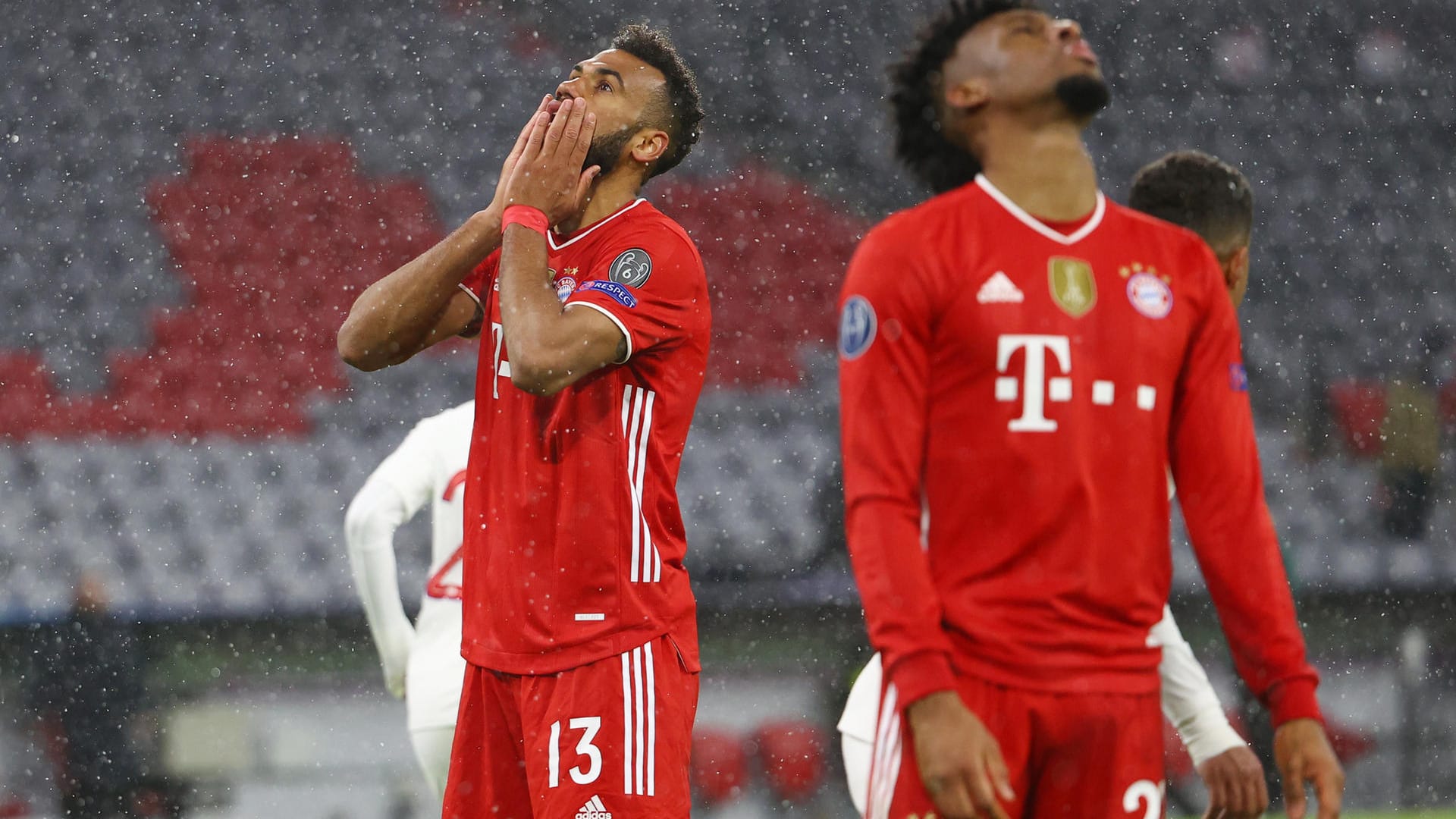 Der FC Bayern bangt nach dem 2:3 (1:2) im Viertelfinal-Hinspiel gegen PSG um das Weiterkommen in der Champions League. Dabei zeigte sich der Titelverteidiger in der Abwehr teilweise vogelwild. Die Münchner in der Einzelkritik.