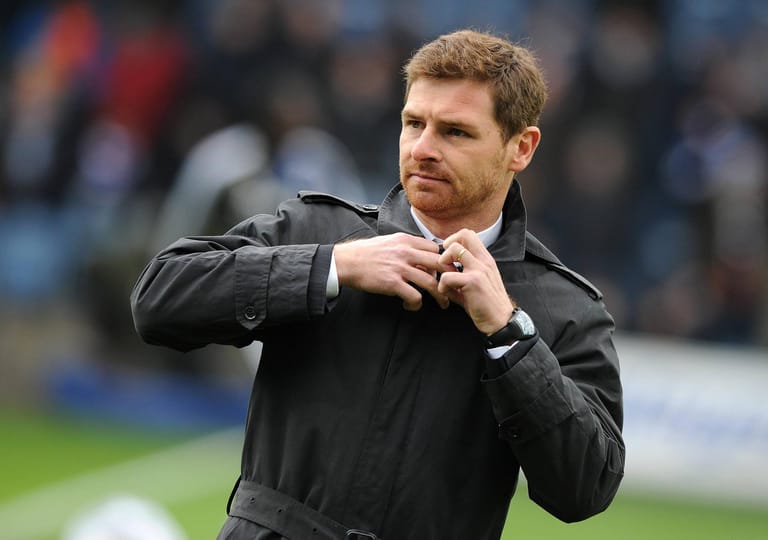 Andre Villas-Boas, 15 Millionen Euro, 2011 vom FC Porto zum FC Chelsea: Das Geld für den damals 33-Jährigen, der in Anlehnung an seinen großen portugiesischen Landsmann Jose Mourinho "Mini-Mou" genannt wurde, war nicht gut angelegt: Villas-Boas wurde nach nur acht Monaten entlassen.